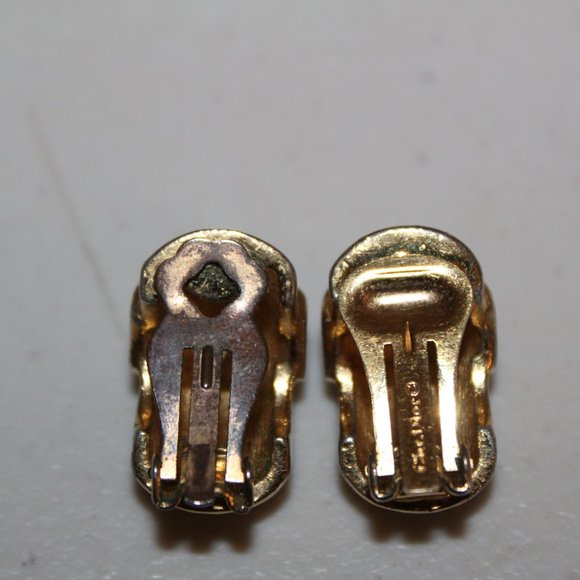 CHRISTIAN DIOR PREOWNED SWAROVSKI CRYSTAL EARRINGS - Picture 5 of 7